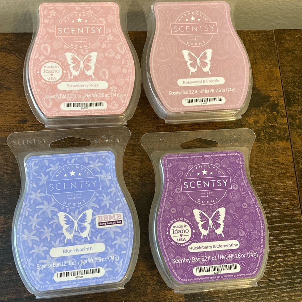 Lot of 4 Scentsy Wax Bars-Hard to find!